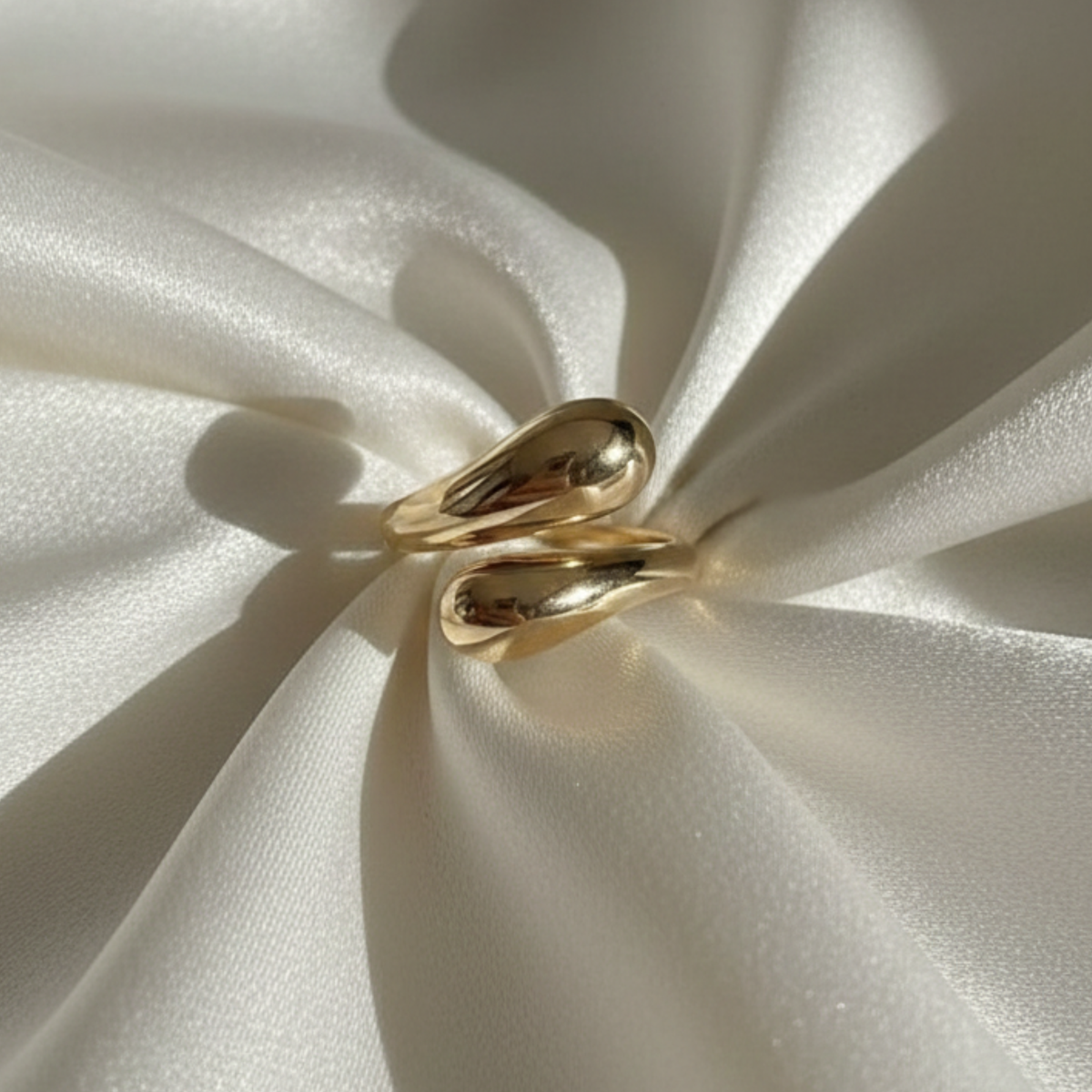 Twin Flame Curve Ring